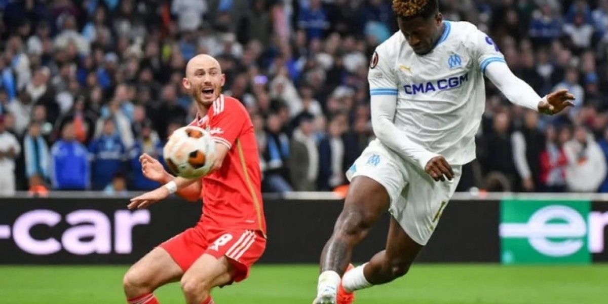 Marseille 1-0 Benfica (2-2 agg, 4-2 rangaistuspotkuilla): Ranskalaiset Europa-puolivälierissä